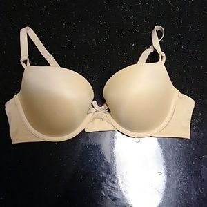 36 C Maidenform Padded Bra